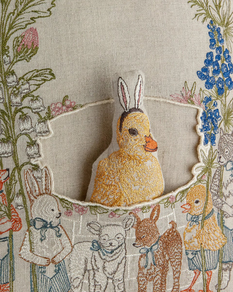 Easter Basket Pocket Pillow I 復活節抱枕